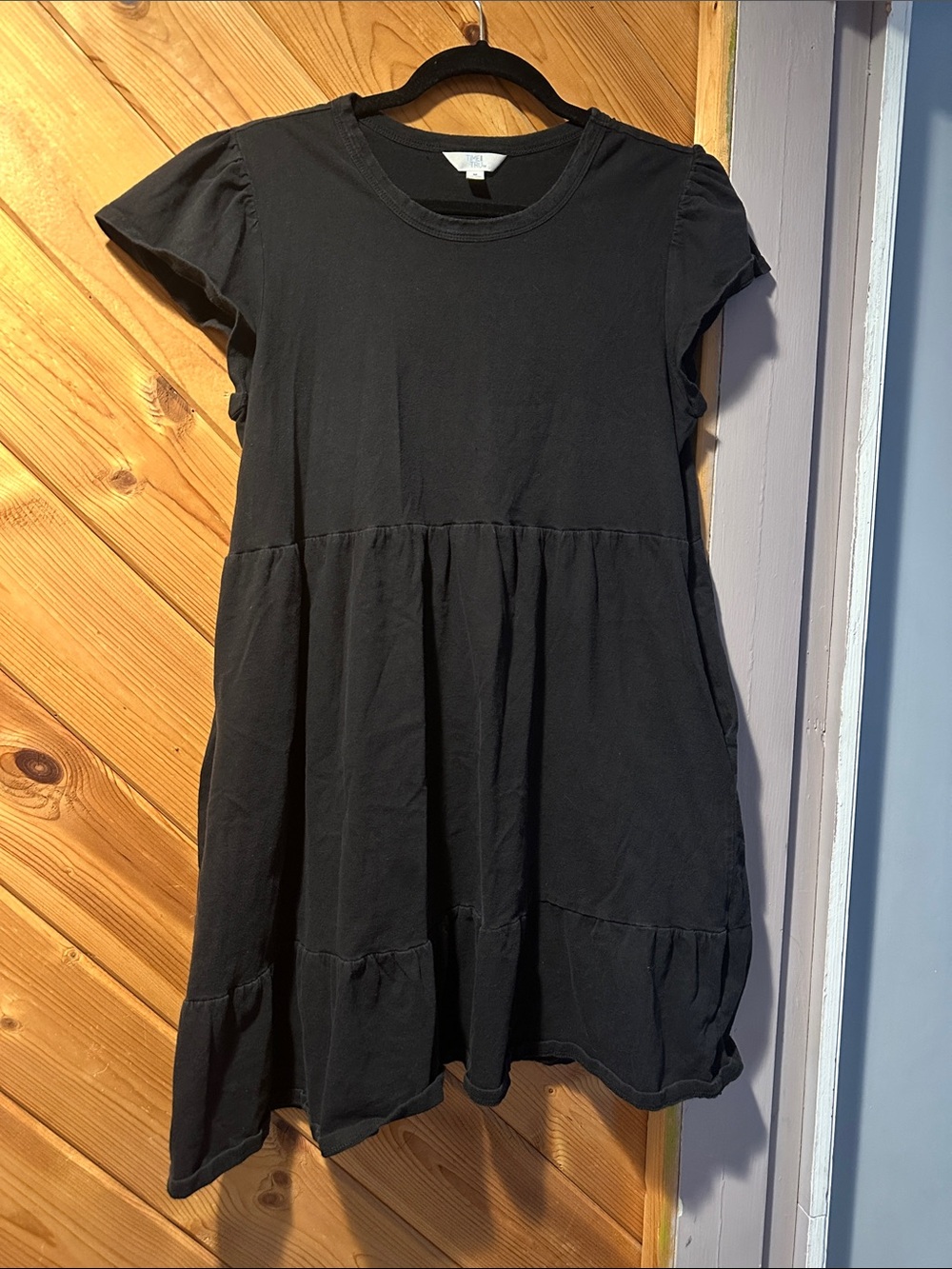 Time and Tru Black Tiered Short Sleeve Dress